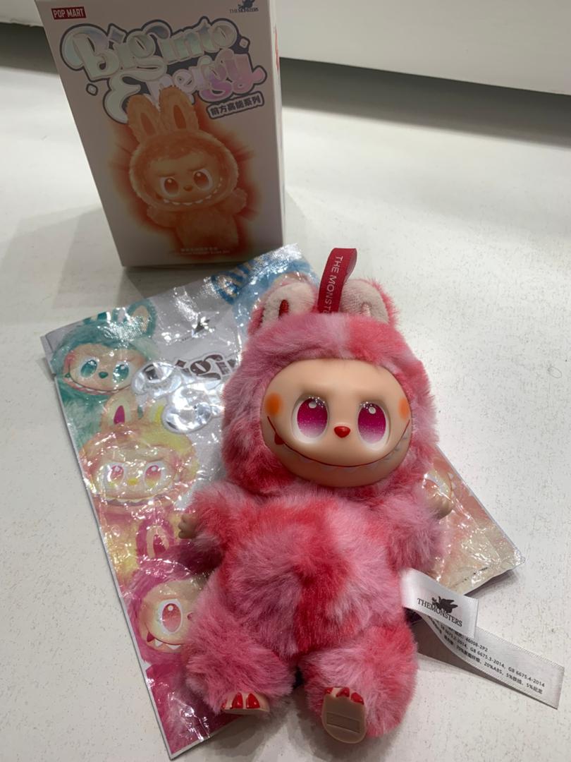Labubu V3 – Série Big into Energy (Blind Box)