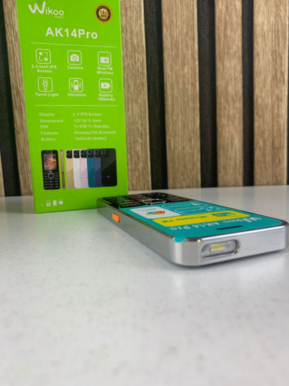Téléphone Portable Wikoo AK14 Pro Triple SIM – هاتف نقال