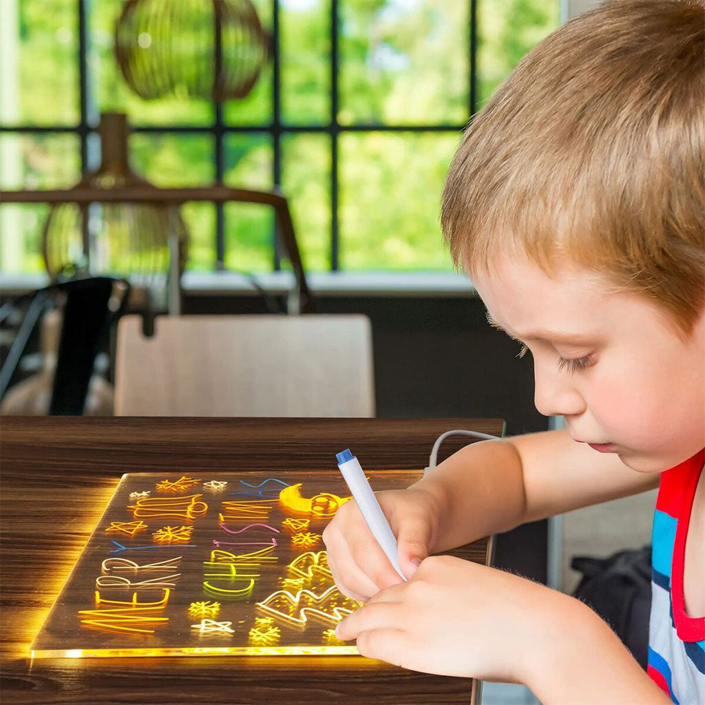 Tableau à Dessin LED coloré avec 7 stylos 40x30cm – لوحة مضيئة للرسم والتلوين