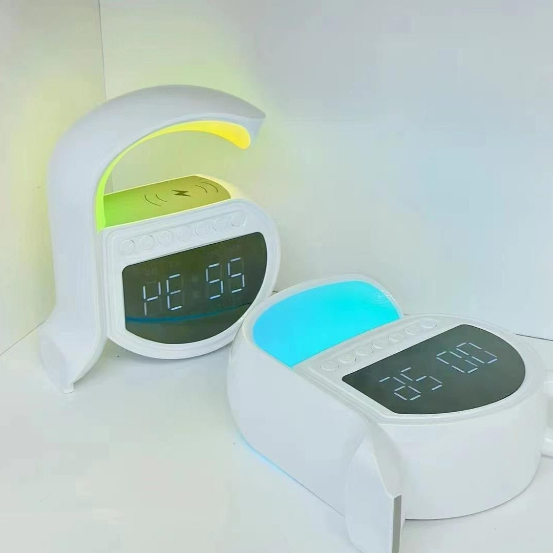 Réveil et Haut-parleur Bluetooth RGB intelligente type Big G Wireless Charger V5