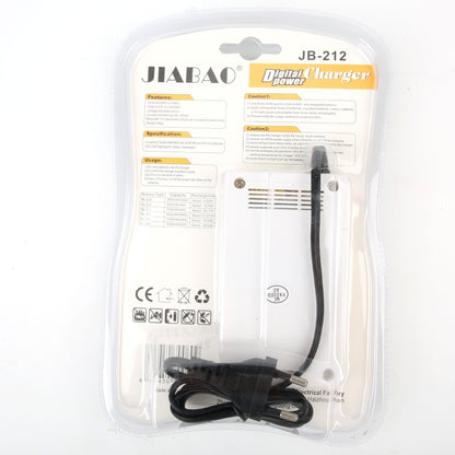 Chargeur des piles rechargable avec 4 piles Jiabao Jb-212 - شاحن البطاريات القابلة للشحن مع 4 بطاريات