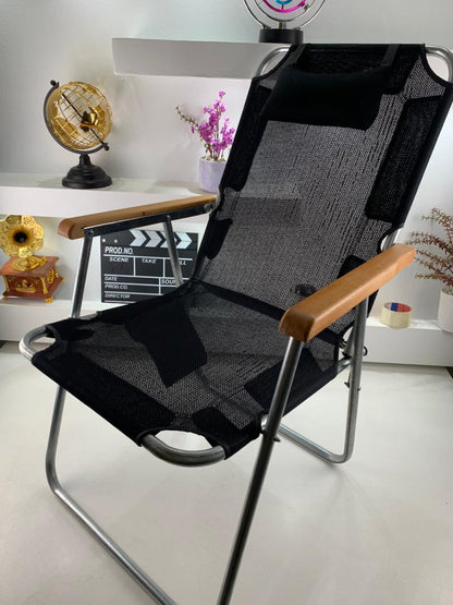Chaise Longue Pliable avec Accoudoirs en Bois et Coussin – كرسي حجم كبير للخرجات