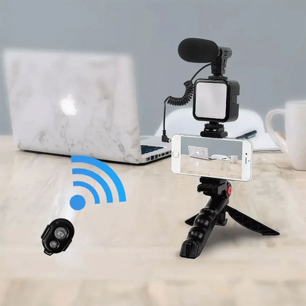 Kit d’enregistrement vidéo pour smartphone et appareil photo avec microphone à LED intégré – طقم تصورير إحترافي مع ميكروفون وإضاءة مدمجة