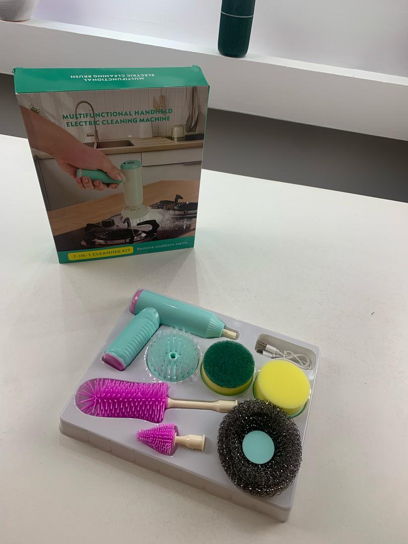 Brosse de Nettoyage Électrique Sans Fil 7en1 – فرشات تنظيف متعددة الرؤوس