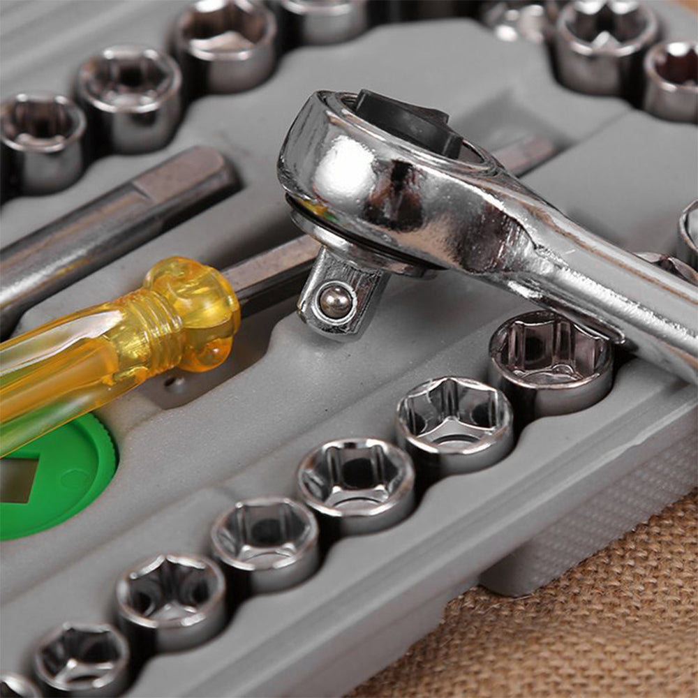 Caisse De 40 Clés À Douilles Mixtes 1/4″ Et 3/8″ Aiwa