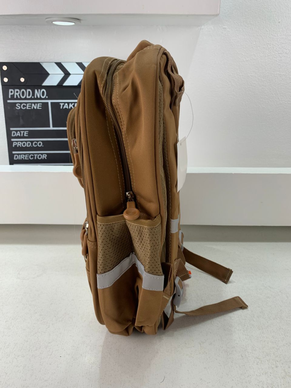 Sac à Dos Enfant Ludique avec Plusieurs Compartiment et un Peluche LM-5122 Marron – حقيبة ظهر للأطفال بني