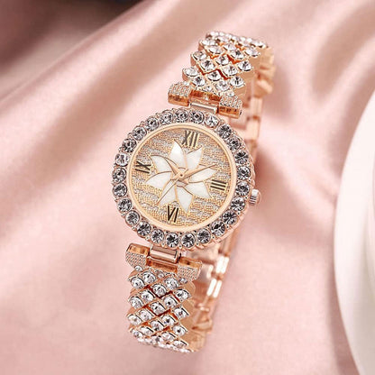 Pack Smartwatch Ultra X2 avec 7 Bracelets Montre pour Femmes – طقم ساعة ذكية وساعة نسائية مع هاتف حجم صغير