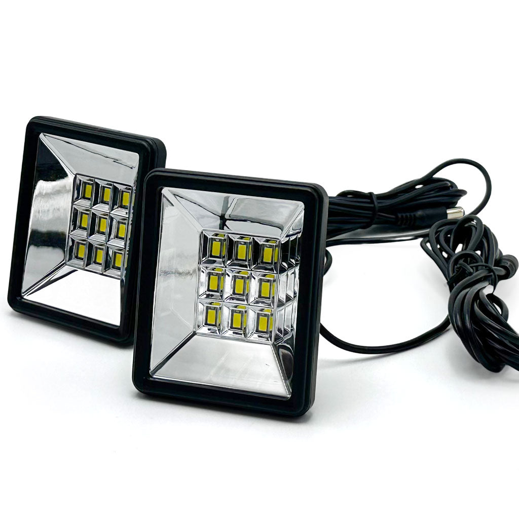 Kit d’Éclairage Solaire avec Haut Parleur et Deux Lampes XB-2321BT – طقم إنارة بالطاقة الشمسية
