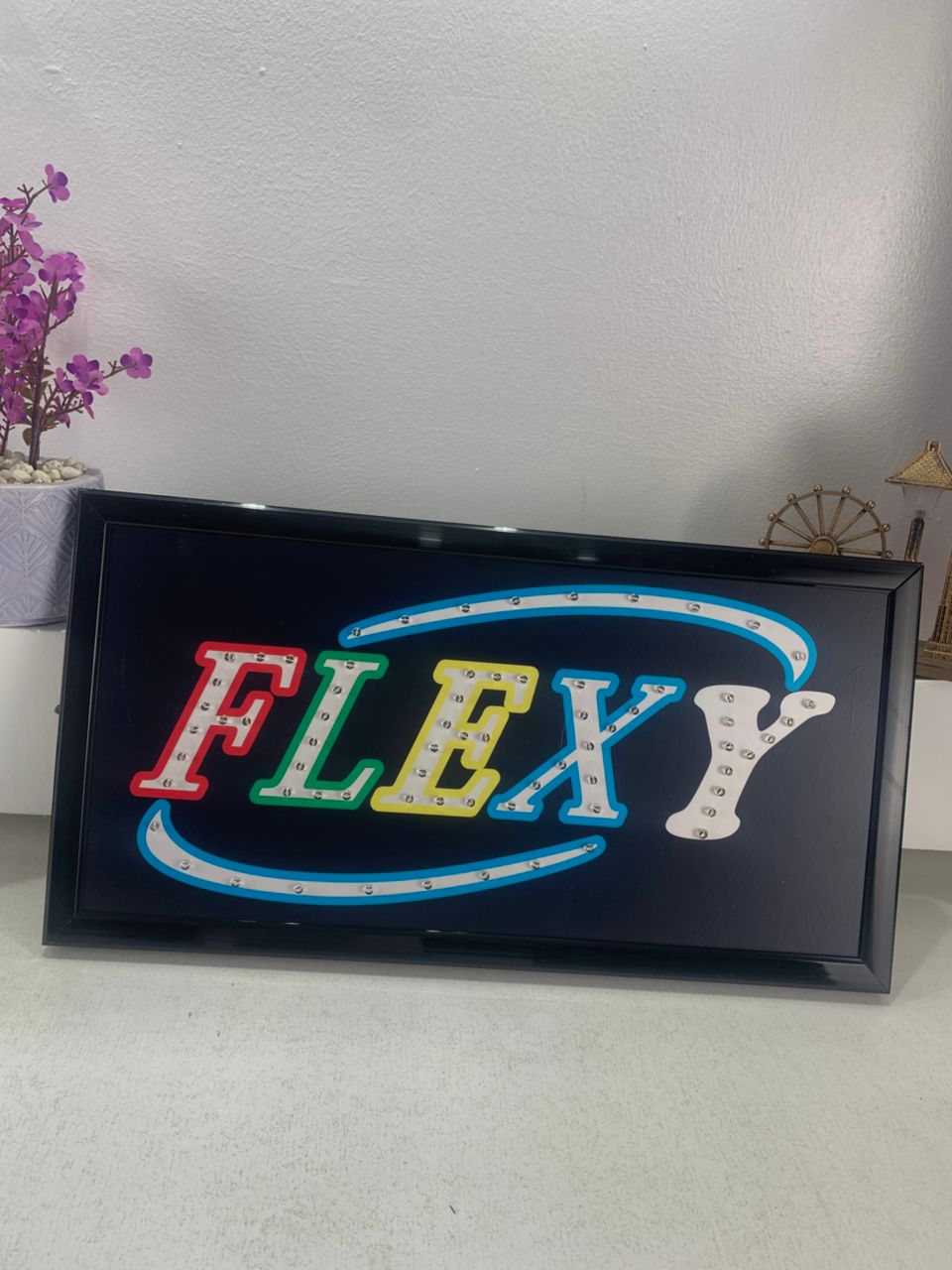 Plaque de Signalisation LED Multicolore Flexy – لوحة إشهارية ضوئية