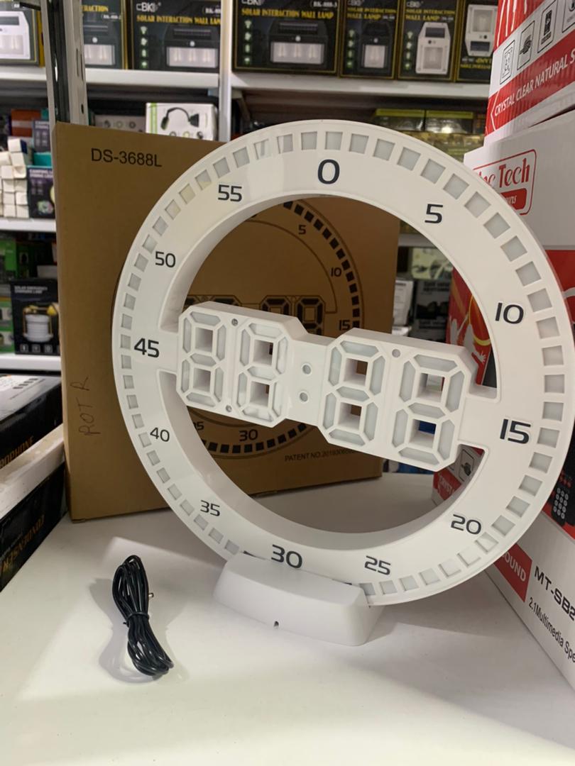 Horloge murale numérique 3D