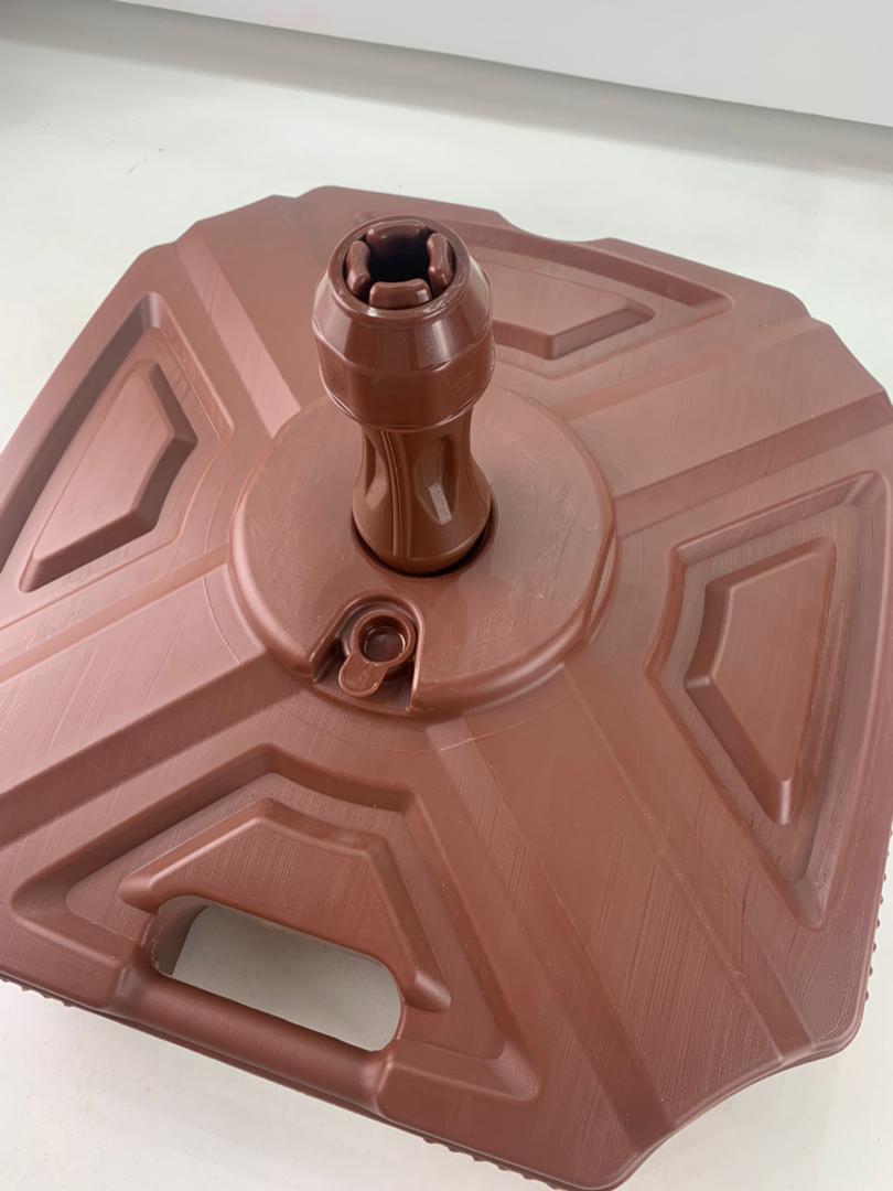 Support Parasol en Polypropylène Durable – حامل مظلة شمسية