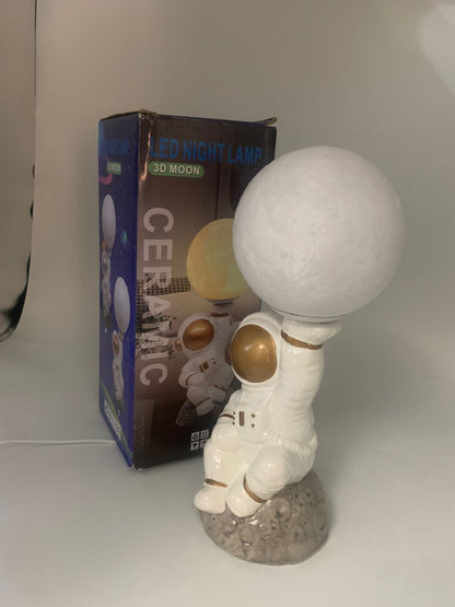 Veilleuse Astronaute et Lampe de Table en Céramique