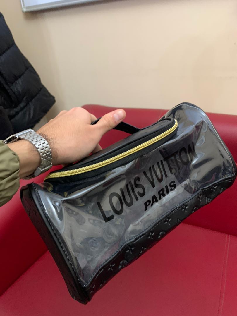 Pochette de Bain pour Produits Cosmétiques LV Unisexe – حقيبة أغراض الحمام