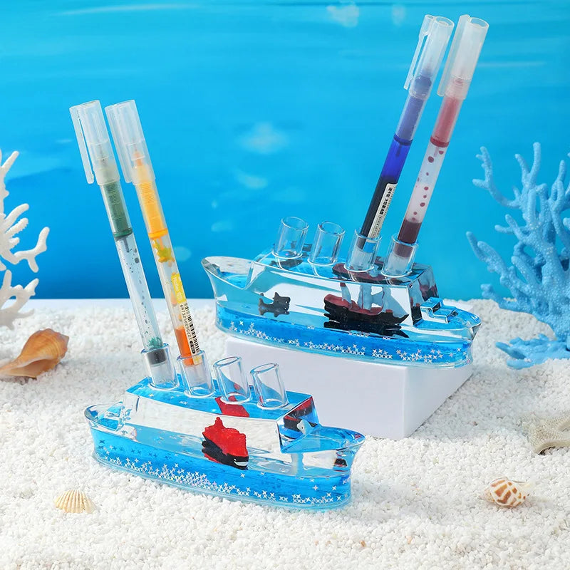Décoration en forme de bateau de croisière insubmersible - زينة على شكل سفينة سياحية لا تغرق