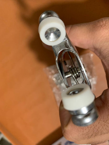 Pince à boutons-pression en métal avec pince à clip