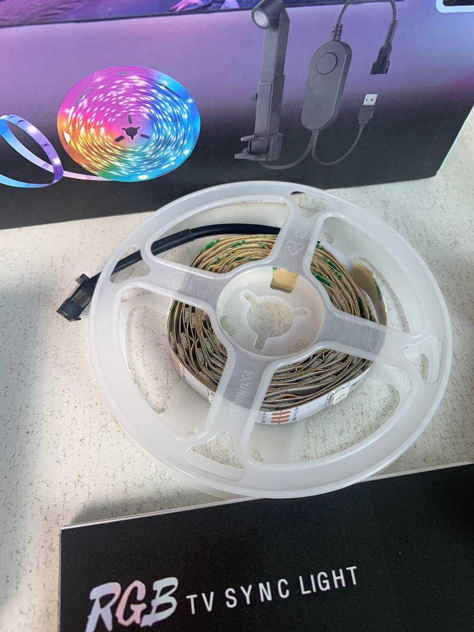 Rétroéclairage LED RGBIC dynamique avec Synchronisation intelligente des couleurs - شريط إضاءة تفاعلية