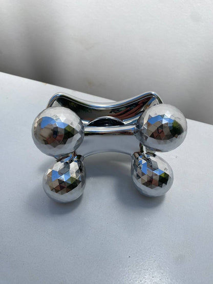 Rouleau de massage 4D pour visage et le corps