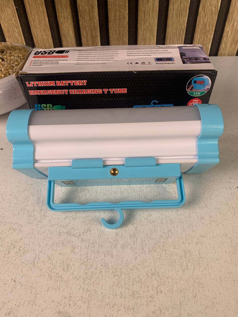 Lanterne de Camping 5-en-1 avec Power Bank GM 6000mAh - مصباح التخييم المغناطيسي متعدد المهام