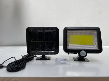 Lampe projecteur solaire LED et détecteur de mouvement 5W IP44 - SL-F100