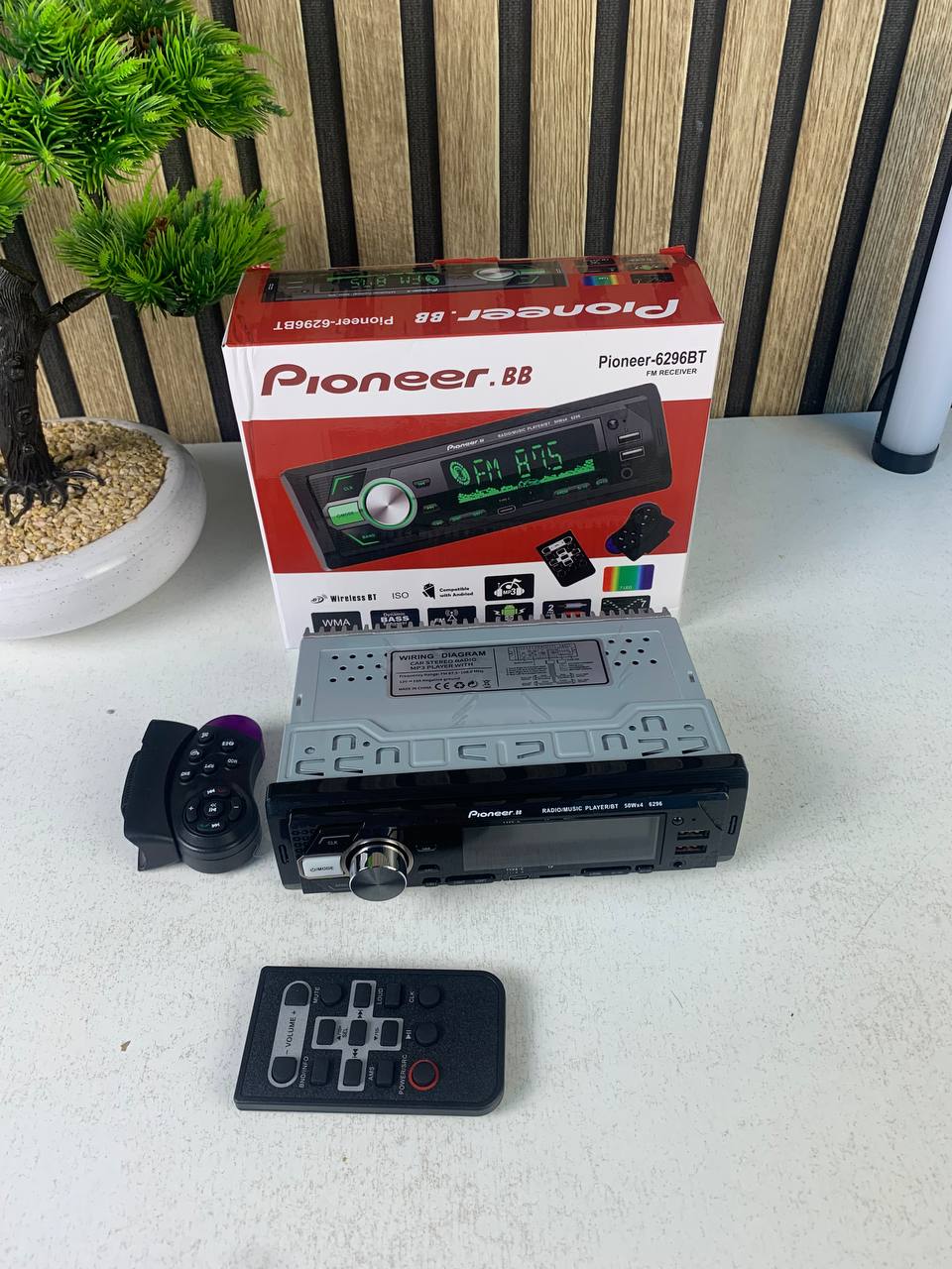 Pioneer-6296BT FM Receiver & MP3 Player pour Voitures - جهاز راديو سيارة بايونير الذكي مع بلوتوث وإضاءة