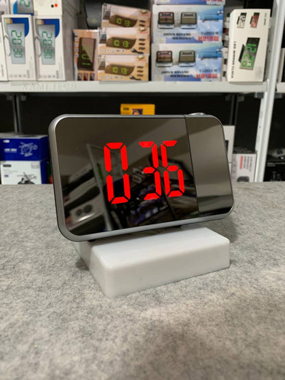 Réveil numérique intelligent avec projecteur 180° TempéRature USB , Snooze DS-8590L