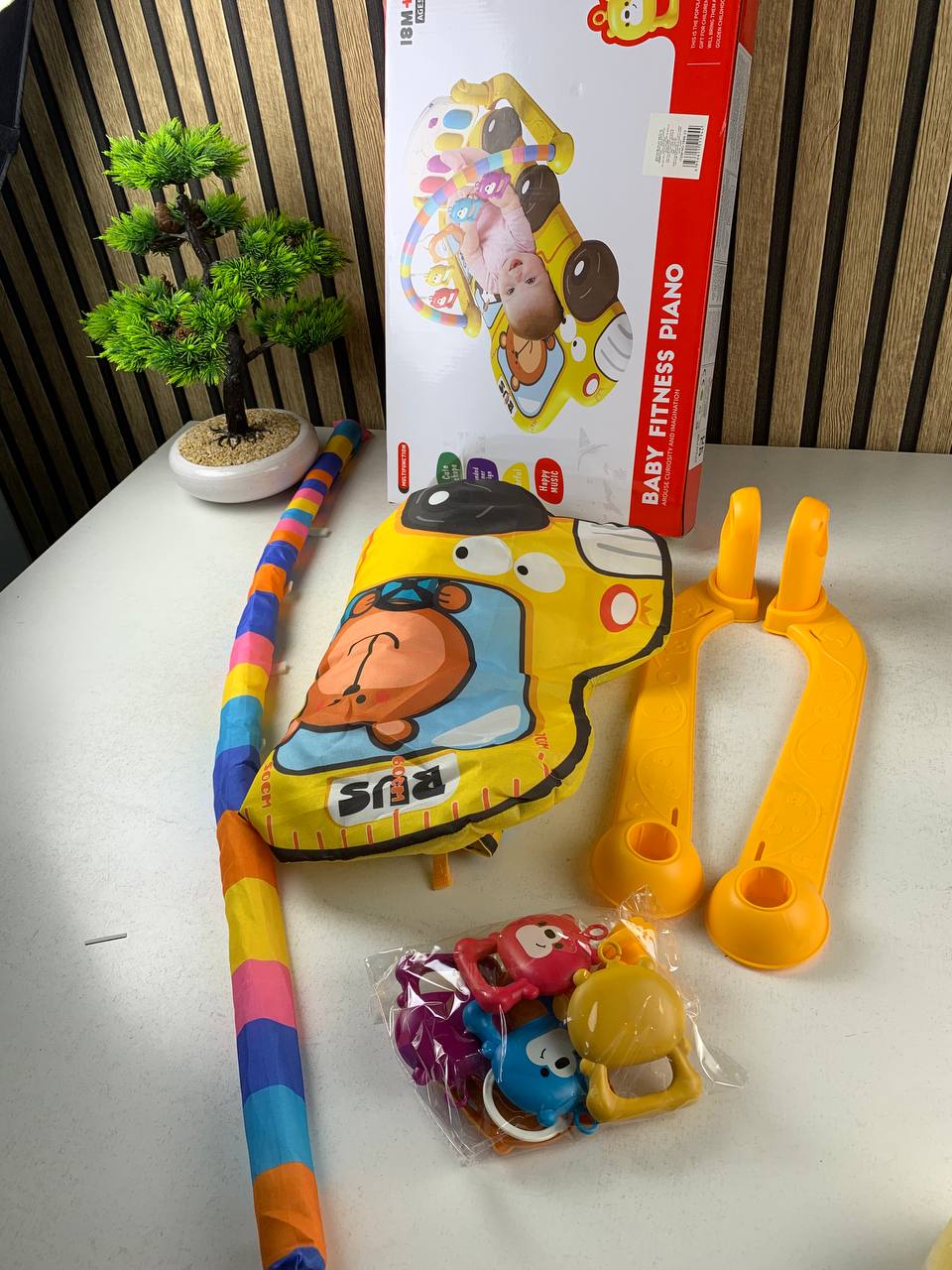Tapis d'éveil piano Baby Explorer avec hochets suspendus - بساط بيانو للرضع