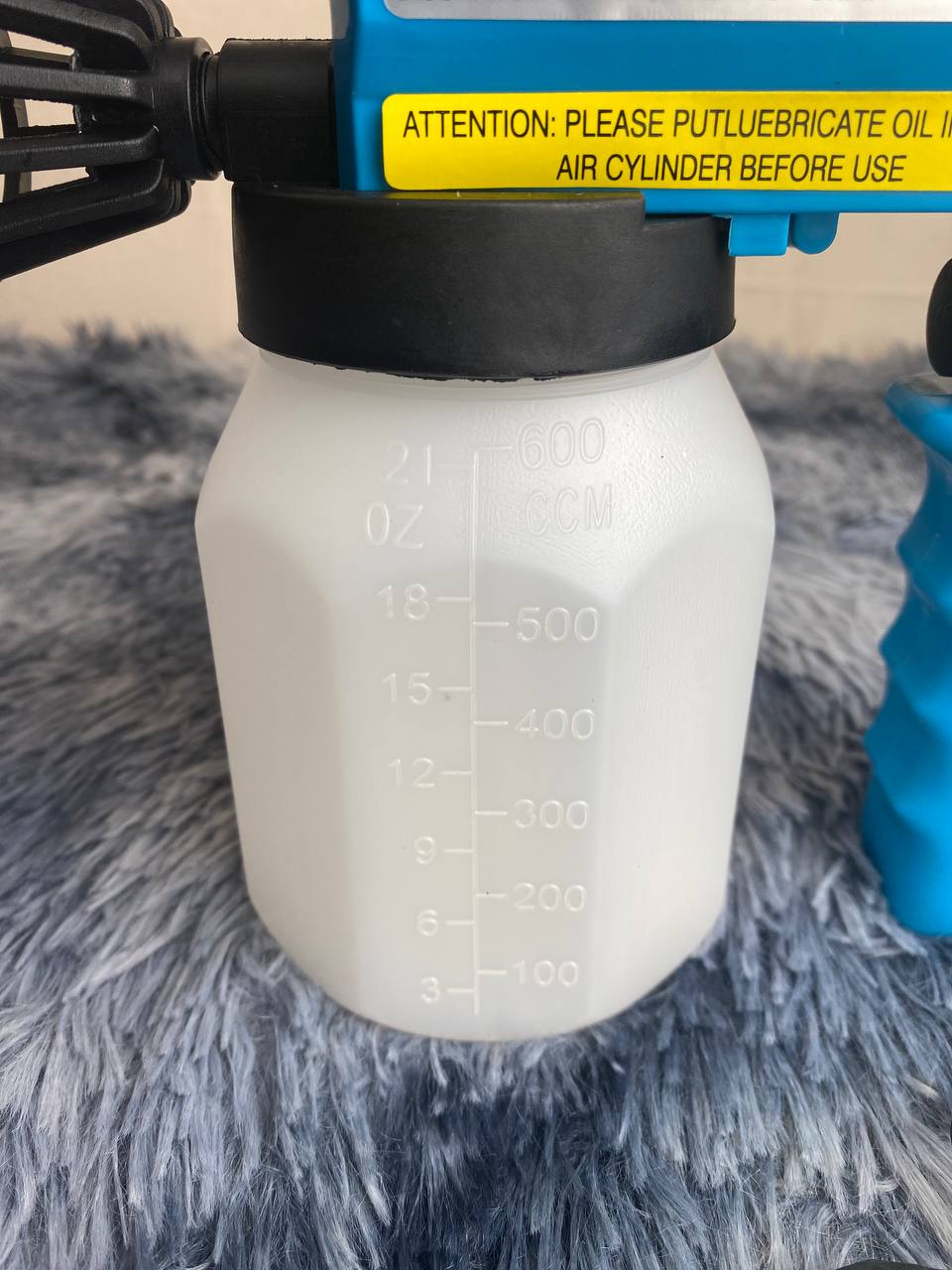 Pistolet de Peinture Pulvérisateur 600ml 0.8mm 75W